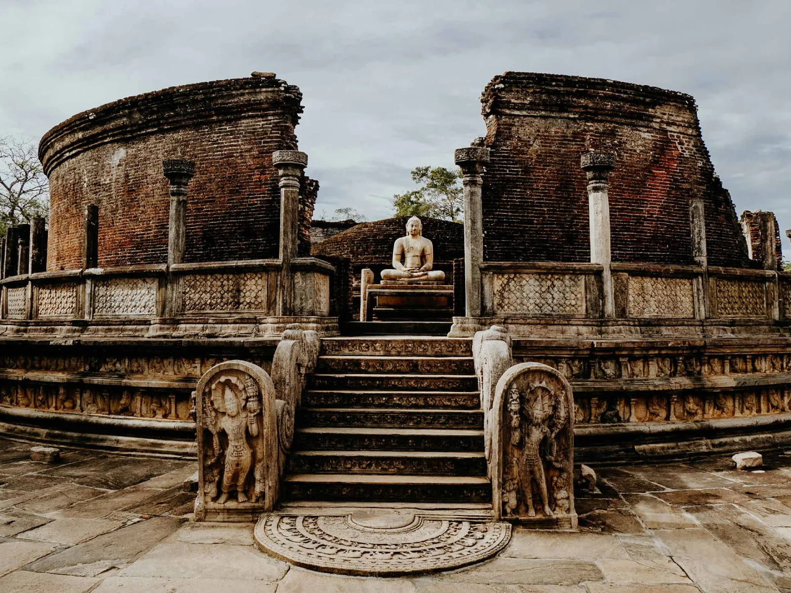The reclining Buddha statue carved into rock at Gal Vihara, Polonnaruwa
